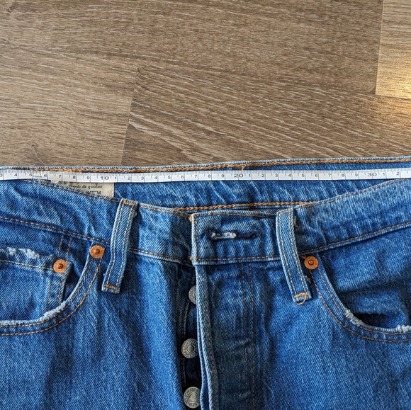 Levi's Straight Leg Jeans - Picture 2 of 4